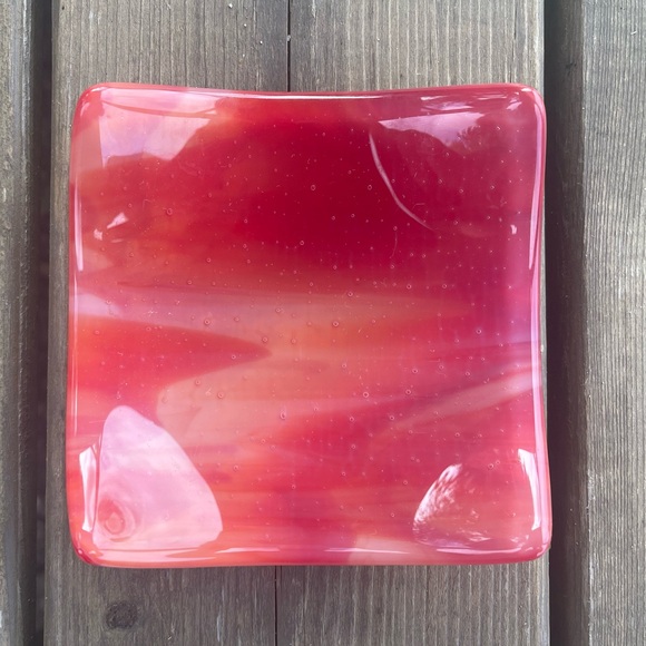 Fused Glass Pink, Red, and White Swirl Trinket Dish Tealight Holder Catchall - Picture 5 of 13